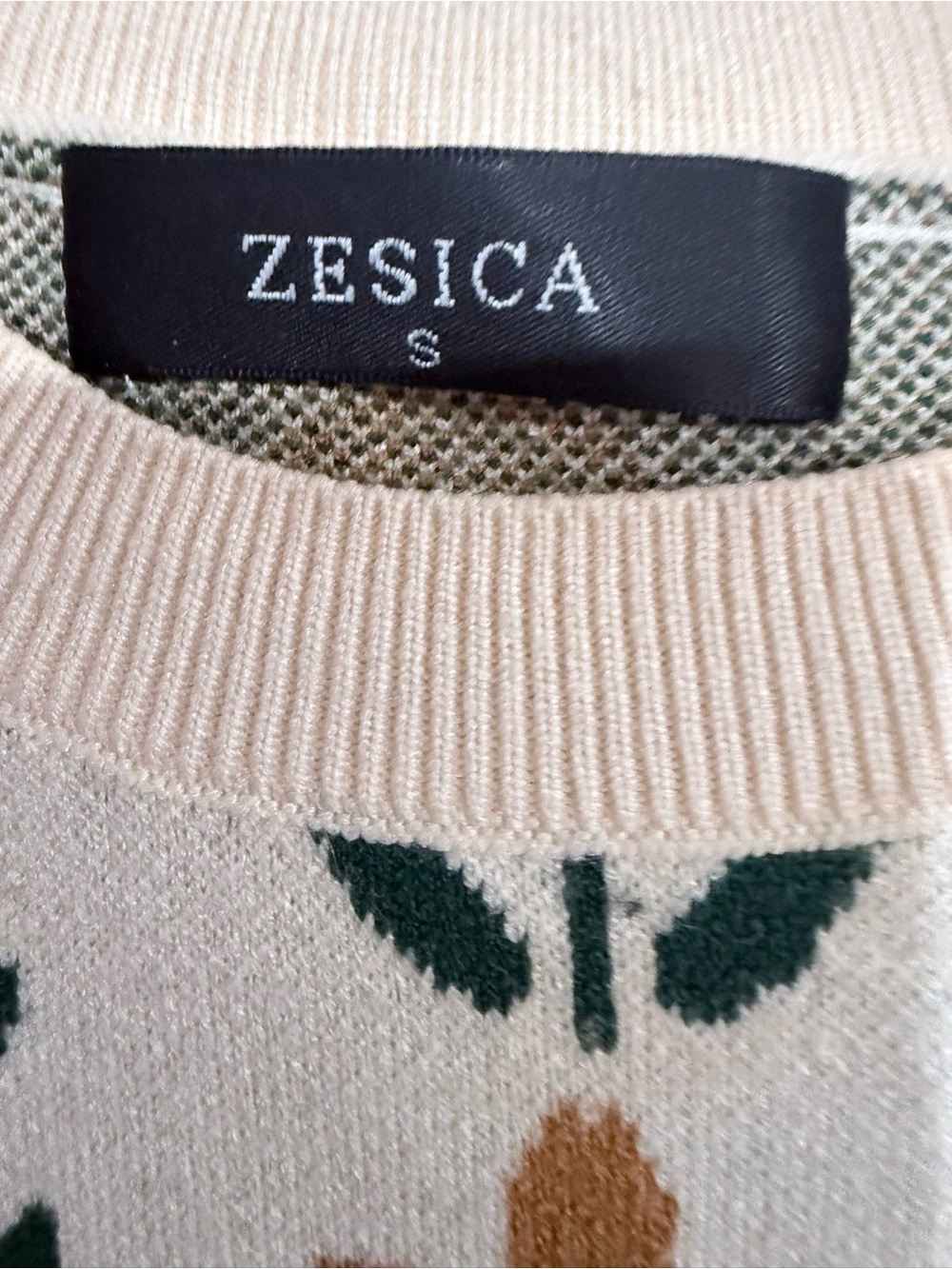 Cozy Floral Cream Sweater - Casual Women's Knit - Picture 3 of 4
